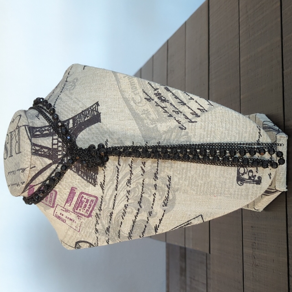 Necklace With Multiple Chains - image 3